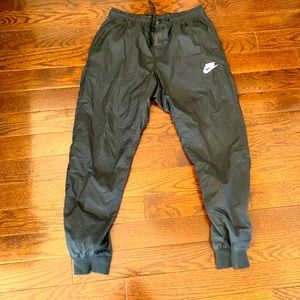 Men’s Nike Joggers Size M